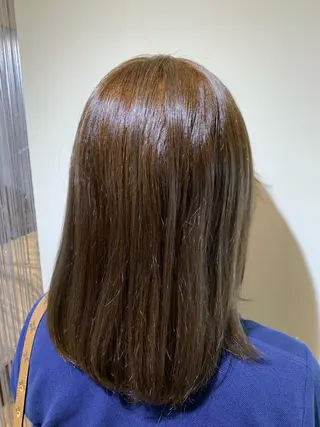 ミディアム カラー 高橋友里亜 /フリーランスのヘアスタイル