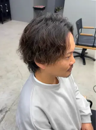 ミディアム パーマ メンズ メンズ専門サロン wokeのヘアスタイル