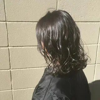 セミロング カラー しのはら まどかのヘアスタイル