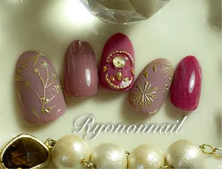 ネイル Ryononnail(リョノンネイル)所属・Ryononnail 上谷典子のネイルデザイン