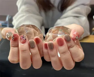 ネイル NAIL Salon IP所属・長谷川 奈緒美のネイルデザイン