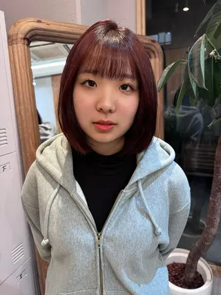 カラー ハイトーン縮毛/暖色 なーな🎀🤍のヘアスタイル