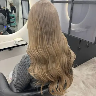 ロング カラー Ren. 🦋デザインカラーのヘアスタイル