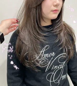 ロング Rina🪄 韓国風レイヤーcutのヘアスタイル