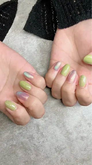 ネイル haleyume所属・shino🌟 痛ネイルのネイルデザイン