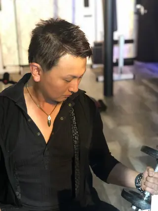 ショート 田中 就のヘアスタイル