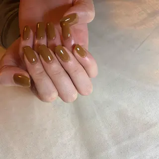 ネイル repos~ルポ~所属・里見 麗のネイルデザイン