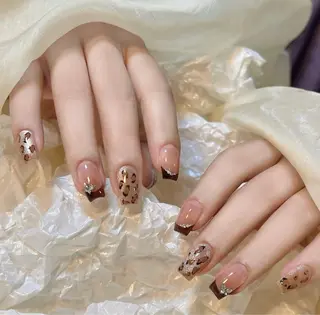 ネイル D-BEAUTY Nailsalonのネイルデザイン