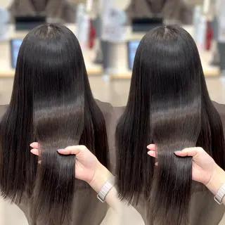 ロング パーマ ベージュ/艶髪/ レイヤー／ゆいなのヘアスタイル