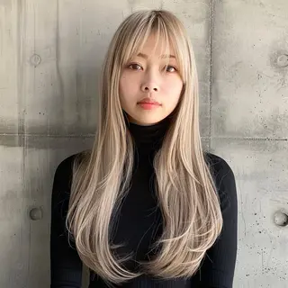 ロング カラー Luisハイライト　 喜連瓜破、髪質改善のヘアスタイル