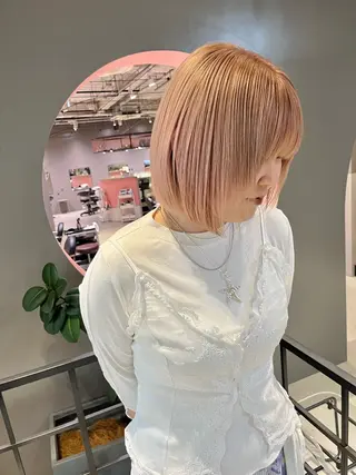 ショート カラー 石塚 健汰のヘアスタイル