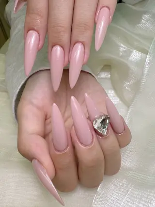 ネイル lucky nail 歌舞伎町のネイルデザイン