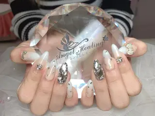 ネイル エンジェル ヒーリング 矢場町店のネイルデザイン