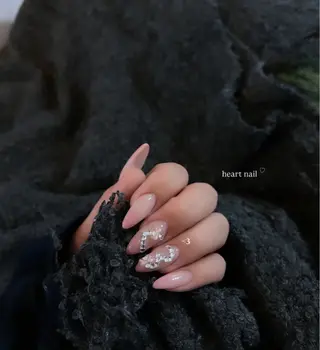 ネイル 高橋 ユカのネイルデザイン