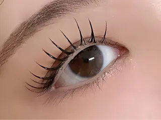 マツエク・マツパ La ferisia 川崎のマツエク・マツパデザイン