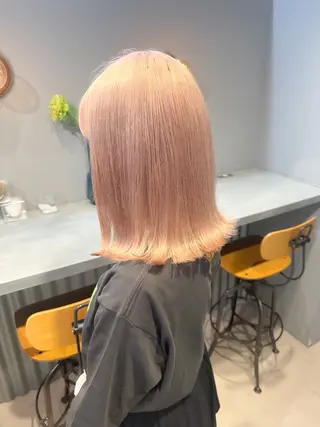 セミロング カラー 💖ハイライト/ハイ トーン💖MIKIのヘアスタイル