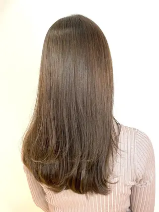 セミロング SALOWIN 表参道所属・シンカ 表参道のヘアスタイル