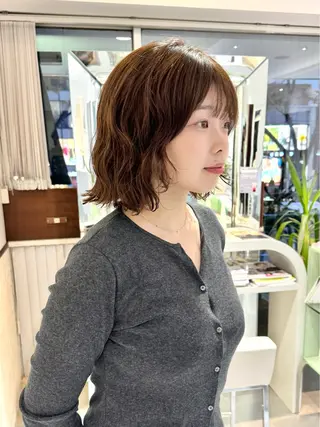 ミディアム パーマ ZENKO表参道店所属・デジタルパーマ 🌀ボブ　萩原　龍のヘアスタイル
