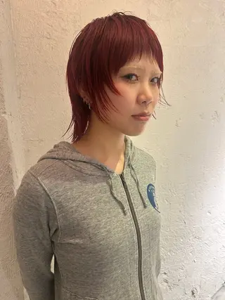 ショート カラー Loom.所属・村上雅人 ナチュラルモードのヘアスタイル