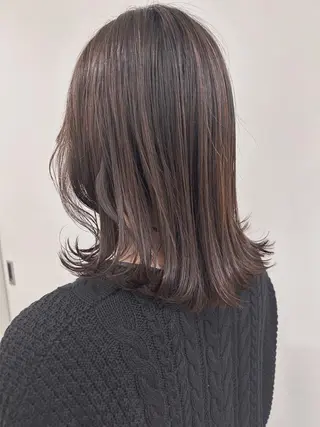 ミディアム 💛🤍U too e’s 鎌倉🧸のヘアスタイル