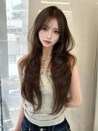 ロング kiti Sakaeのヘアスタイル