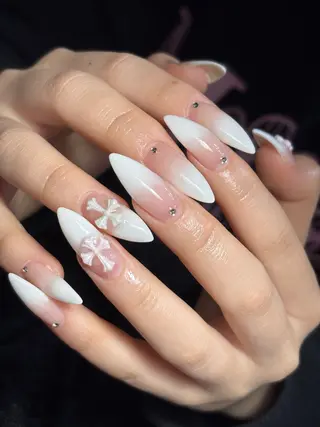 ネイル ✴︎ Delightのネイルデザイン