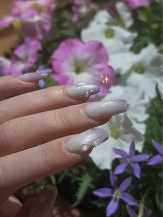 ネイル moi nail ˙⋆.˚のネイルデザイン