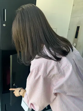 セミロング カラー パーマ ヘアアレンジ 透明感/オリーブ/ グレージュ/YUKAのヘアスタイル