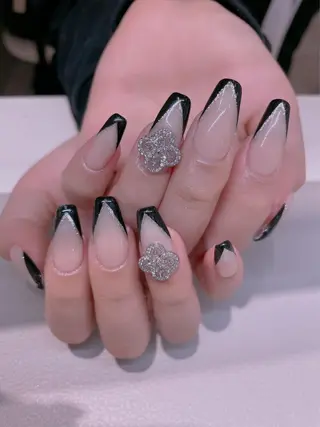 ネイル エムズ ハヤシのネイルデザイン