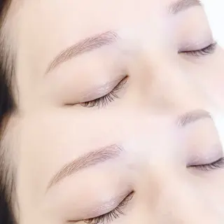 アイブロウ beaute+[ボーテプラス]所属・beaute+ / Akariのマツエク・マツパデザイン