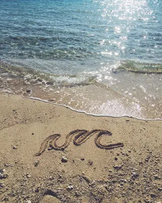 𝐘𝐎𝐒𝐇𝐈 𝐌𝐈🌞🏝のマツエク・マツパデザイン