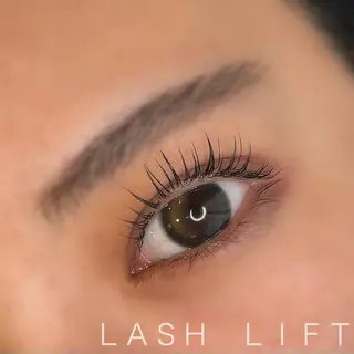 マツエク・マツパ mary nail&eyelash   西大寺店所属・mary OTANIのマツエク・マツパデザイン