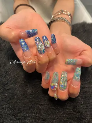 ネイル AviviyaNail所属・kubo ayaのネイルデザイン