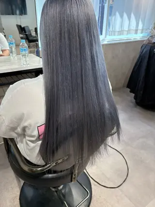 カラー Seleneコウキ ブリーチ/ハイトーンのヘアスタイル