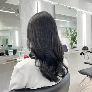 ロング カラー ヘアアレンジ ONYX 表参道所属・ショート/ボブ/似 合わせ/顔周りカットのヘアスタイル