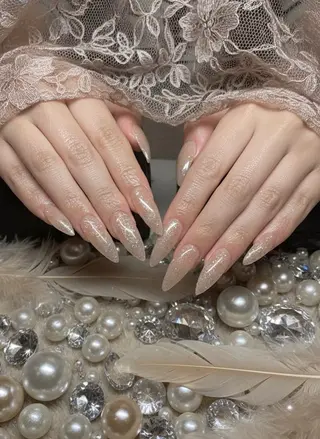 ネイル 24時間営業 UNABOMBAのネイルデザイン