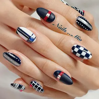 ネイル .Nails Mio 赤羽西ネイルサロンのネイルデザイン