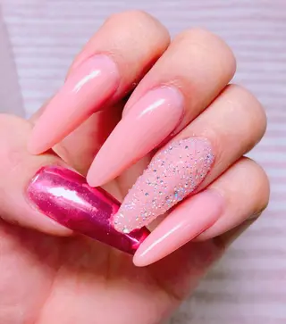 ネイル bijou所属・相馬 礼菜のネイルデザイン