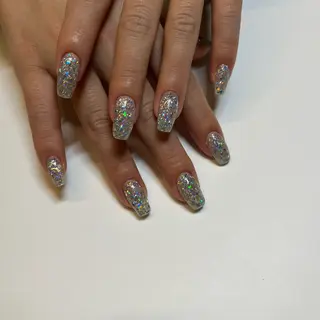 ミディアム watabe .のネイルデザイン