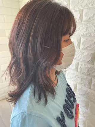 ミディアム 英語ok sohee ソヒ 305号室のヘアスタイル