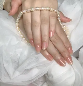 ネイル pink ladyサロン所属・べ にのネイルデザイン