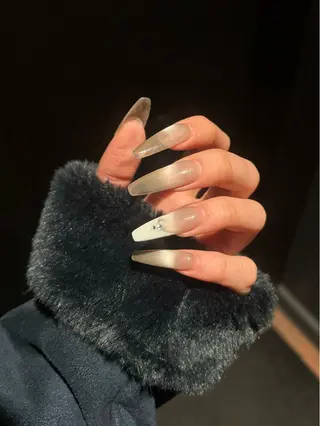 ネイル snazzy✩.*˚ 𝙔𝙐𝙕𝙐のネイルデザイン