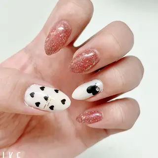 ネイル 杉山 千秋のネイルデザイン