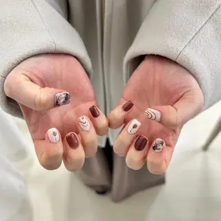 ネイル nailstudio eviz新宿店のネイルデザイン
