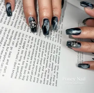 ネイル Poney Nail Hikaruのネイルデザイン