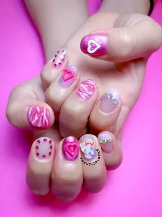 ネイル ナツインフィニティ ネイルズ（なつ）のネイルデザイン