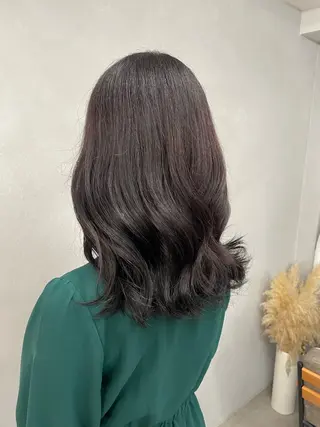 ミディアム 抜け感/ワンカラー/ 明大前/桑田のヘアスタイル