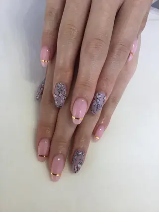 ネイル 💎🐰 saki. m 🐰💎のネイルデザイン