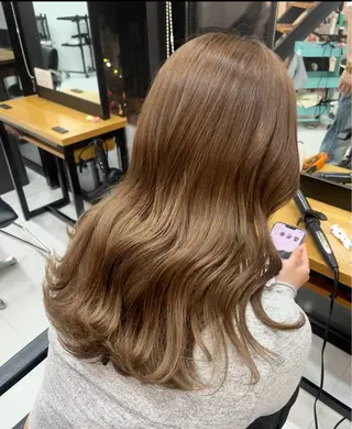 ロング カラー 🍀︎Reika 🍀のヘアスタイル