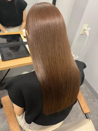 ロング カラー N° aria 三軒茶屋のヘアスタイル